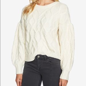 🌹 Forever 21 White Knit Cotton Sweater 🌹